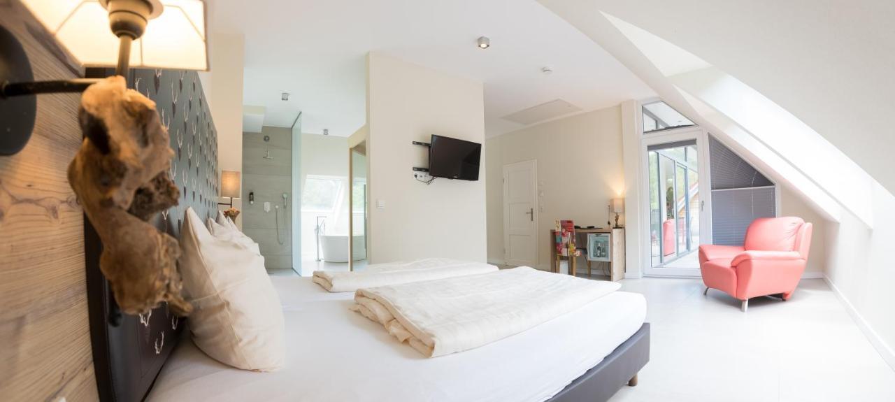 Landhotel Weihermuehle Thaleischweiler-Froschen Екстериор снимка