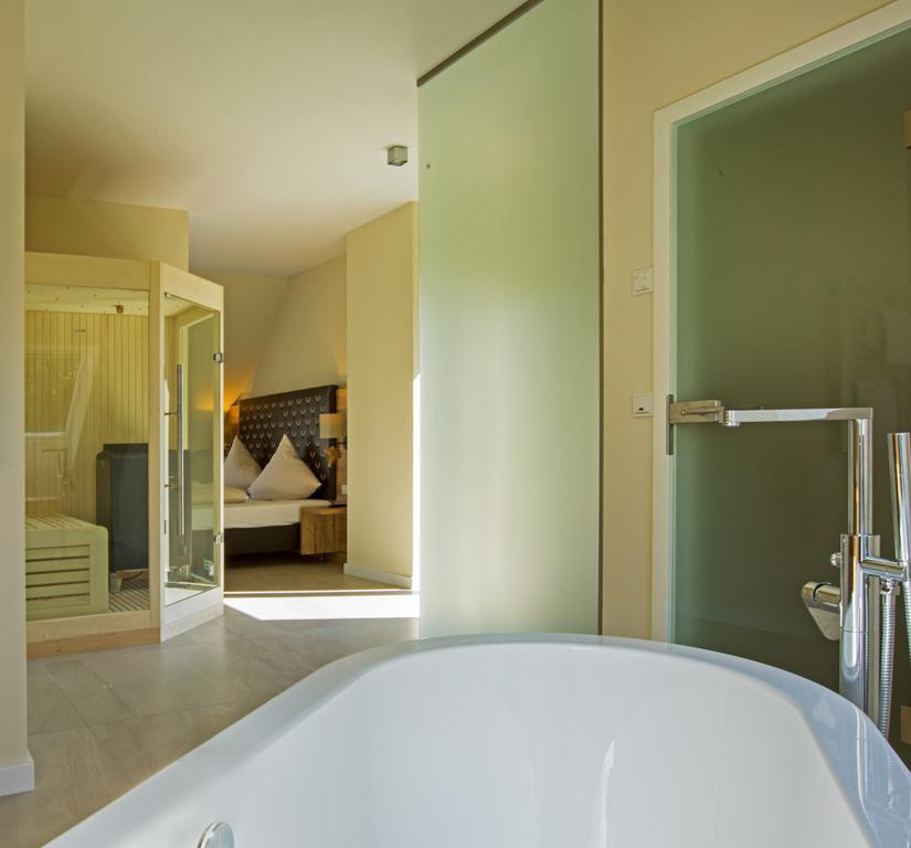 Landhotel Weihermuehle Thaleischweiler-Froschen Екстериор снимка